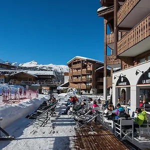 Les Cimes Blanches Aparthotel Courchevel